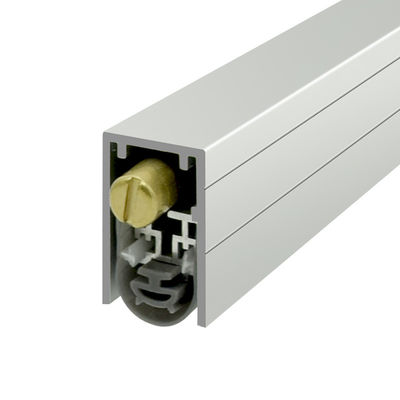 1M 長さ ドアの底シールストリップ ホームシルバー